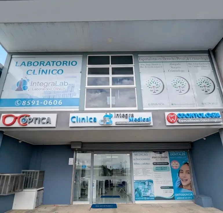 Clínica IntegraMedical e instalaciones