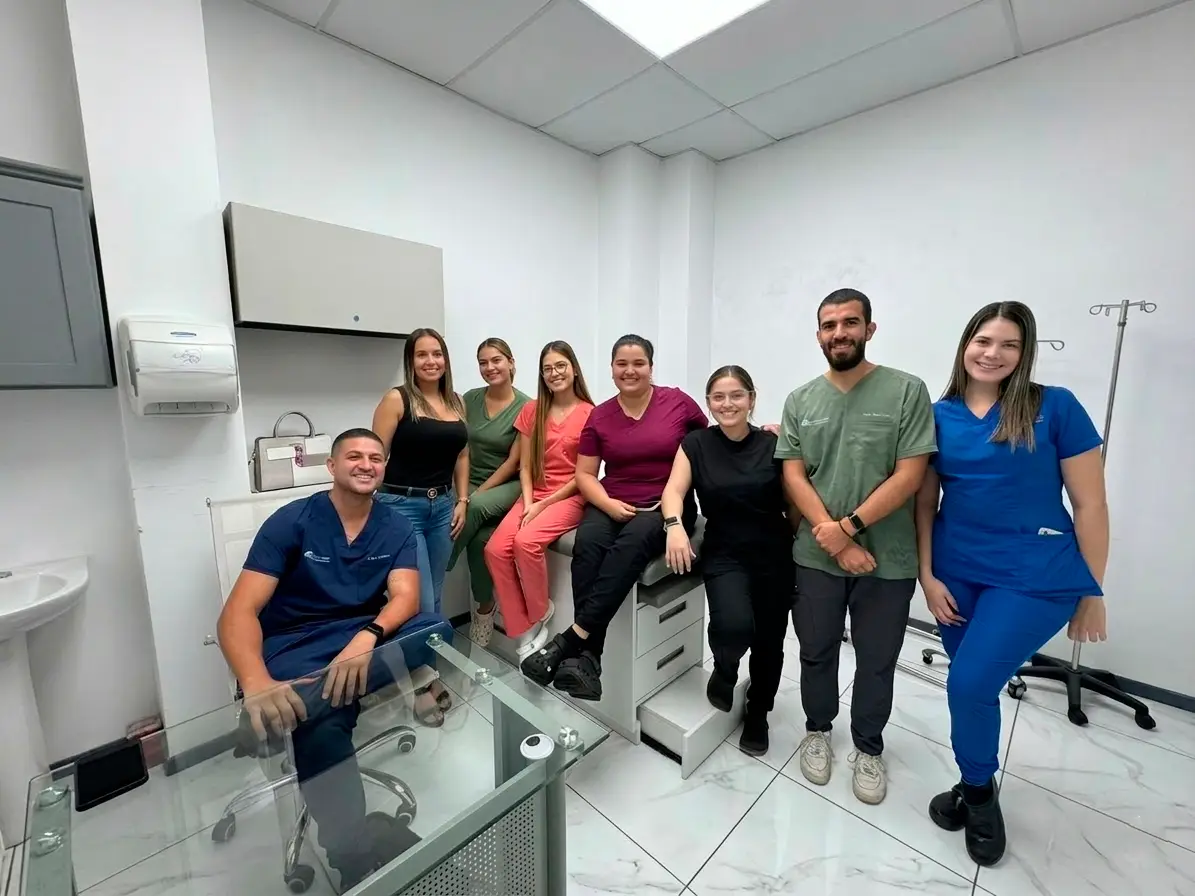 Equipo de profesionales de Integra Medical - Clínica altamente capacitada con tecnología de alta en Guápiles